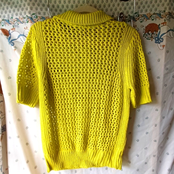 Yellow Knit Short Sleeve Sweater - Picture 2 of 4